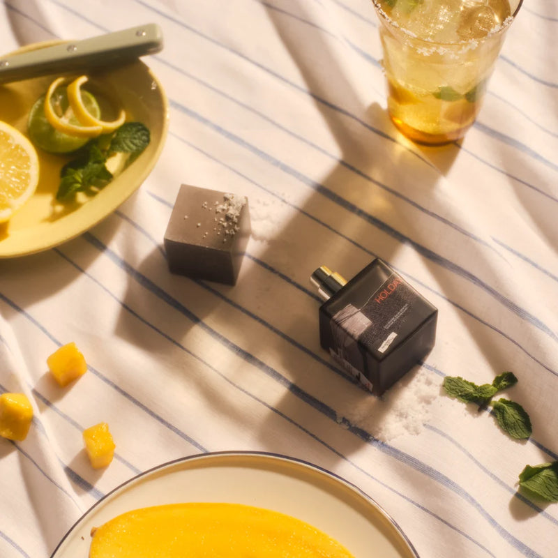 Holday | Предварителна поръчка