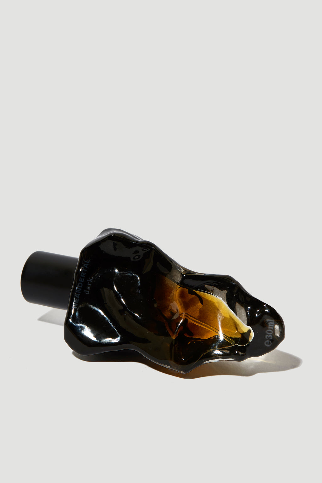 Neandertal Dark – Eau de Parfum 30ml, bottle on its side