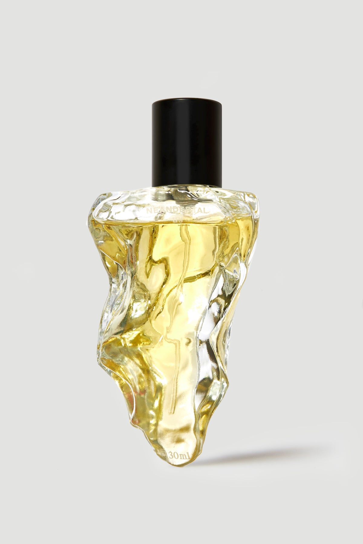 Neandertal Us – Eau de Parfum 30ml, bottle detail